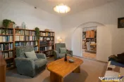 FILM! Casa primitoare in centrul orasului Targu Secuiesc 