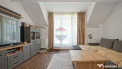 Apartament 3 camere, terasă generoasă, lift și 2 locur... 