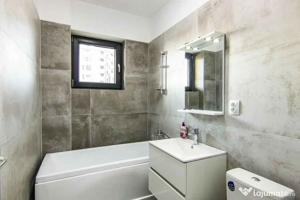 2 Camere, BUCATARIE INCHISA, balcon, mobilat/utilat, 5 mi...