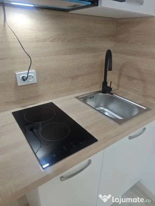 Garsoniera de închiriat