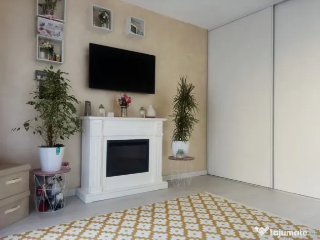 Apartament cu 2 camere , 46 MP, Parcare, zona Florilor, Flor