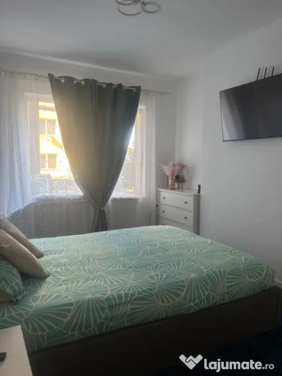 Apartament cu 2 camere , 46 MP, Parcare, zona Florilor, Flor