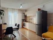Vand apartament 2 camere 58mp+balcon 6mp zona Florilor