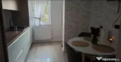 Apartament 3 camere | Decomandat | 2 Bai | Zona Calea Bucuresti 