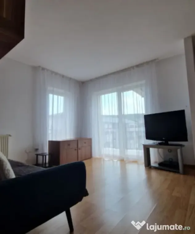 Apartament 3 camere ,55 mp+terasa 25mp ,zona Stejarului ,Flo