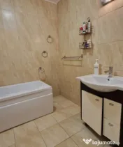 Apartament 3 camere ,55 mp+terasa 25mp ,zona Stejarului ,Flo 