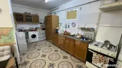 Casa 6 camere, 200mp, zona Olimpia-Stadion 