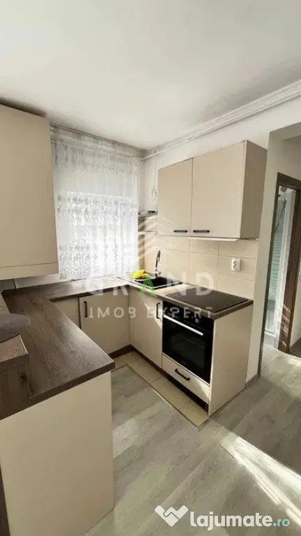 Apartament 2 camere + 2 balcoane + 2 parcări, zona Vivo, Cl