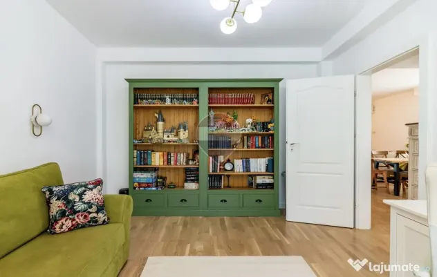 Casă / Vilă cu 5 camere de vanzare in Mogosoaia, 200 m ...