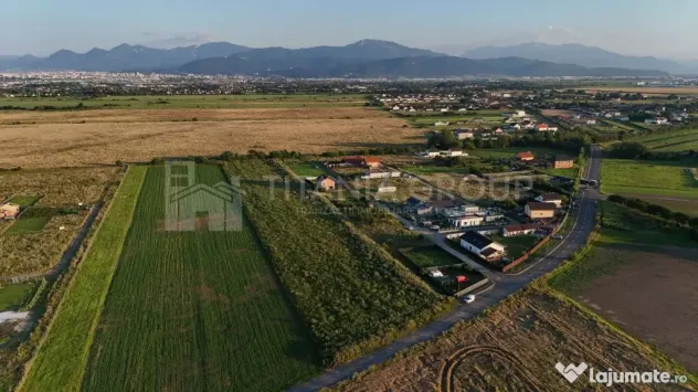 Teren intravilan cu PUZ aprobat, acces drum asfaltat - St...