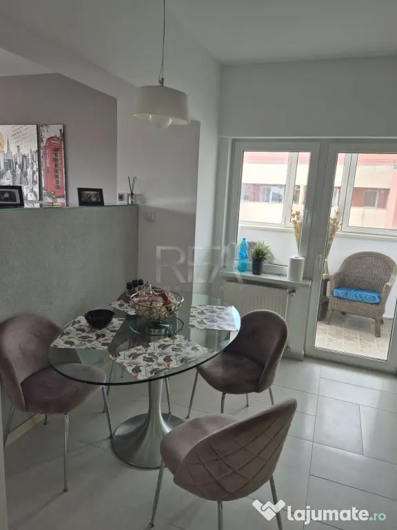2 camere, 6/15, 74mp, piscina, 2 locuri parcare-Ansamblul P