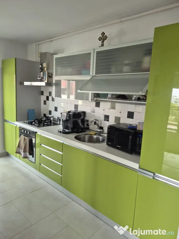 2 camere, 6/15, 74mp, piscina, 2 locuri parcare-Ansamblul P