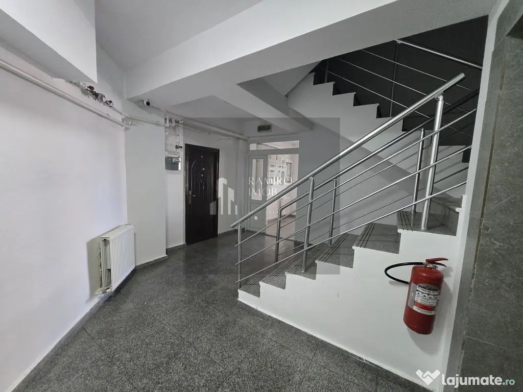 Ap 3 camere 68mp Mamaia - Summerland -bloc C1- in spate l...