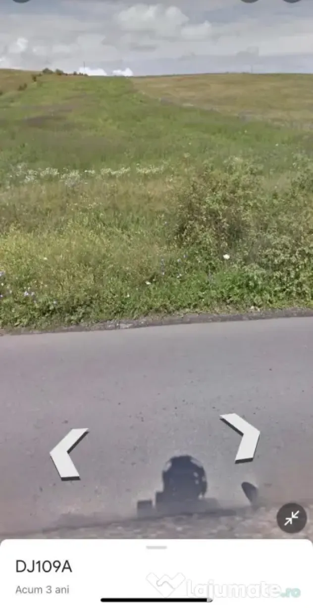 Vând teren intravilan Deusu