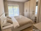 Apartament cu 3 camere, 2 bai cu geam, 70mp, parcare, in Bor 
