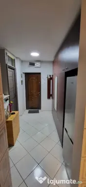 Vitan mall etaj 2 decomandat 