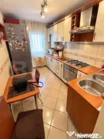 Apartament 3 camere, 64 mp, zona Strefan cel Mare