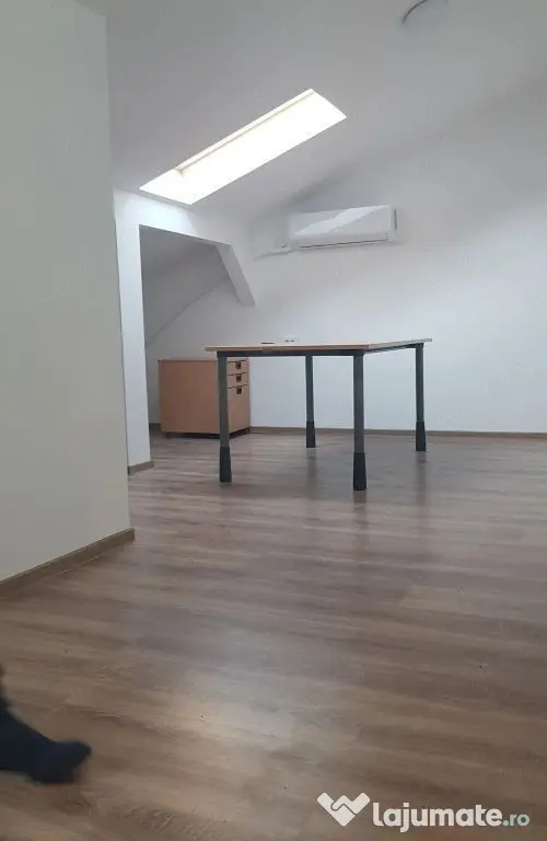 Vila 6 camere metrou Grozavesti pentru birouri sau locuinta