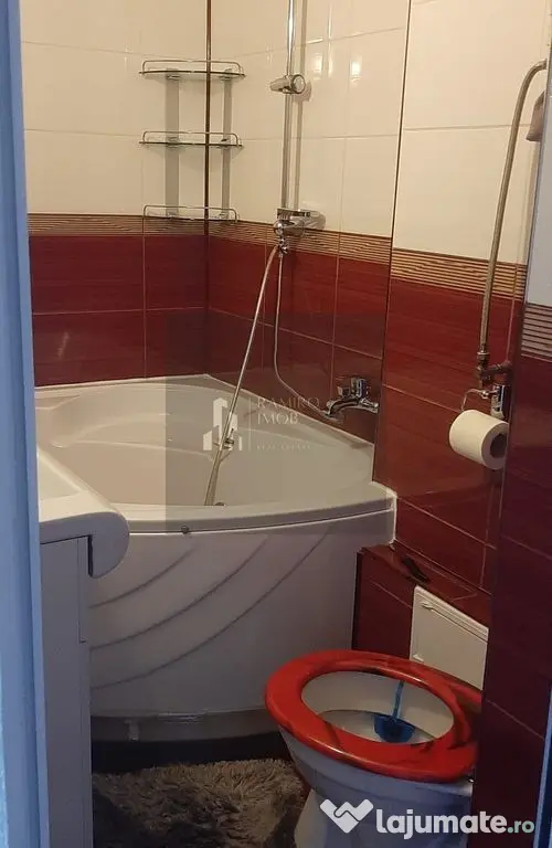 Garsoniera Turnu Magurele 12 minute metrou Aparatorii Pat...