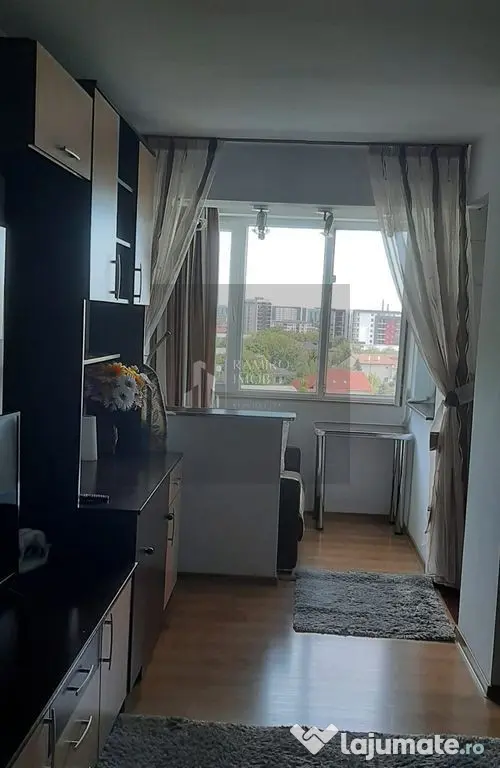 Garsoniera Turnu Magurele 12 minute metrou Aparatorii Pat...