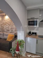 Apartament 2 camere la casă, renovat recent | Centrul Istor 