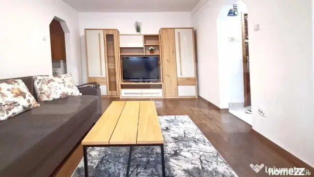 Apartament 2 camere, decomandat, 45mp, parcare, zona Big