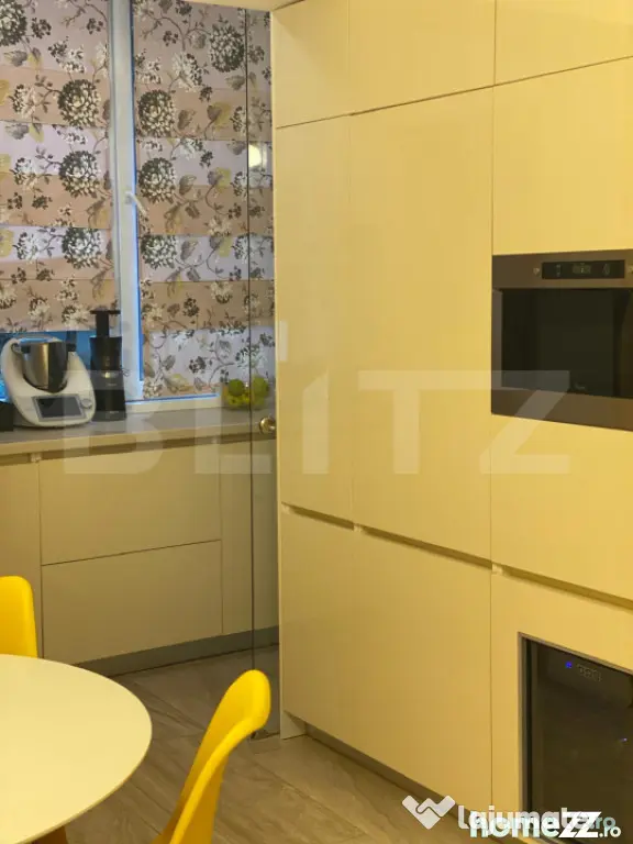 Apartament 4 camere, 120mp, parcare, zona Plopilor