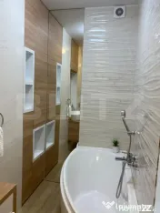 Apartament 4 camere, 120mp, parcare, zona Plopilor 