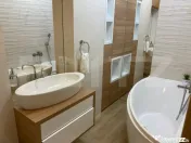 Apartament 4 camere, 120mp, parcare, zona Plopilor 