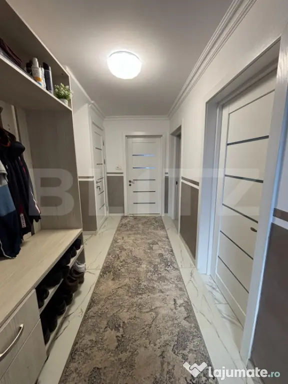 Casă 300 mp + Anexe, Foișor Sticlă și Teren 36 Ari | Hă