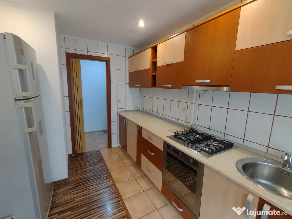 Inchiriere apartament 3 camere, zona NORDIC Suceava