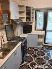Apartament 2 camere de inchiriat | decomandat | zona Decebal