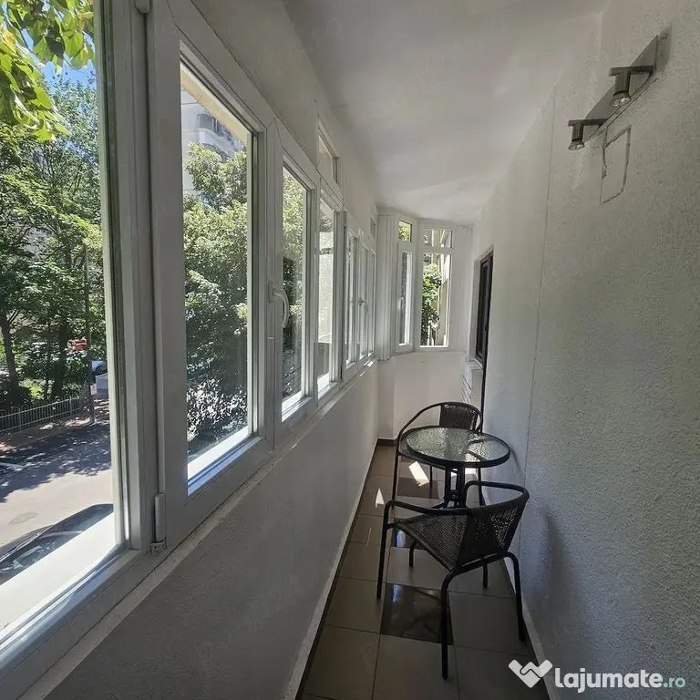 Apartament 2 camere de inchiriat | decomandat | zona Decebal