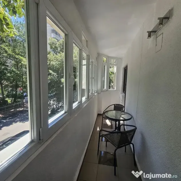 Apartament 2 camere de inchiriat | decomandat | zona Decebal