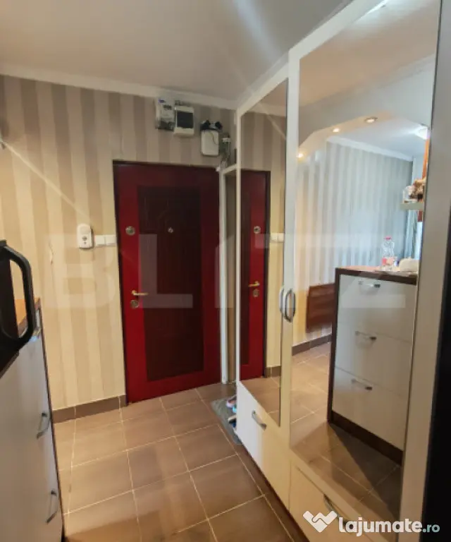 Apartament cu 2 camere,semidecomandat,zona Dragos Voda