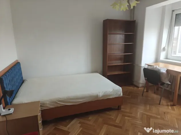 Dau in chirie apartament ultracentral in Oradea Centrul Civic