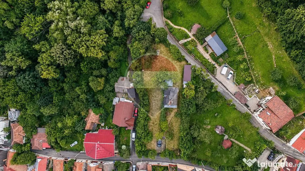 TEREN INTRAVILAN 1.498 MP CU CONSTRUCTIE | 3 FRONTURI STR...