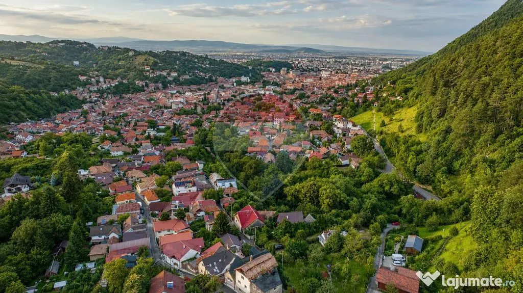 TEREN INTRAVILAN 1.498 MP CU CONSTRUCTIE | 3 FRONTURI STR...