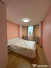 Apartament cu 4 camere de de închiriat Bd. Regele Mihai 1 