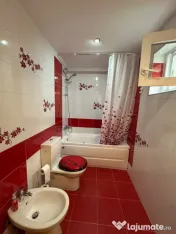 Apartament cu 4 camere de de închiriat Bd. Regele Mihai 1 