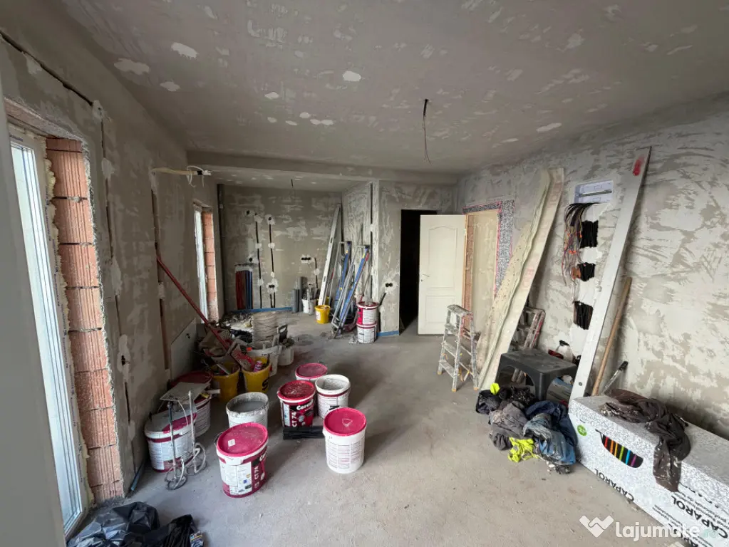 Apartament de 2 camere, 42,24 mp, zona Cetății