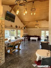 Spațiu comercial- ideal Fast Food, Restaurant, Farmacie,... 