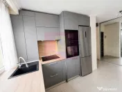 Ap 3 camere , renovat complet,lângă IOR și metrou T...