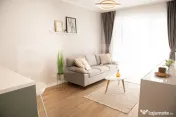 Închiriere apartament 3 camere Oneștilor cu loc de parcare 