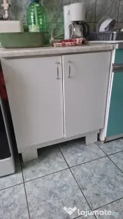 Set mobilă de bucătărie și accesorii 