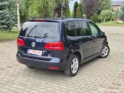 VW Touran 2011 1.6 TDI 105 CP euro 5 / RAR efectuat / RATE fara avans