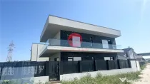 Vila Superba Finalizata in 2025, Vedere la Lac, Cartier Nou
