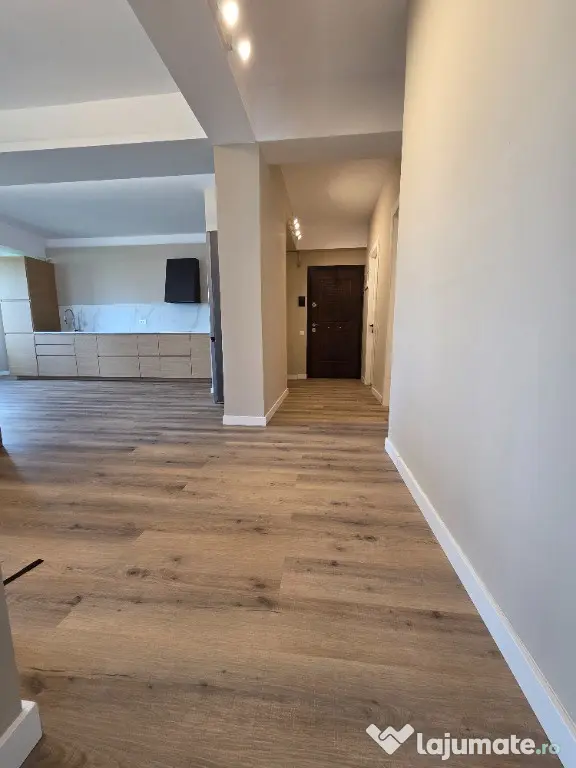 Apartament 3 camere 3 bai Baneasa Drumul Agatului 66A