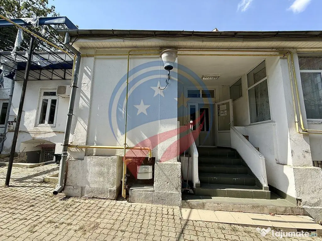 Cladiri birouri/Teren 1302 mp/ultracentral/Craiova