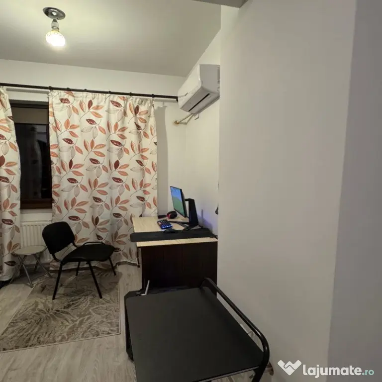 Proprietar,închiriez apartament 1 camera Iași,central,Palas Laz